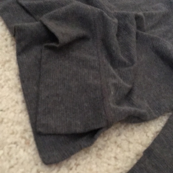 ✨ Closet Clearout⬇️ C9 by Champion Sweatshirt - Picture 5 of 8